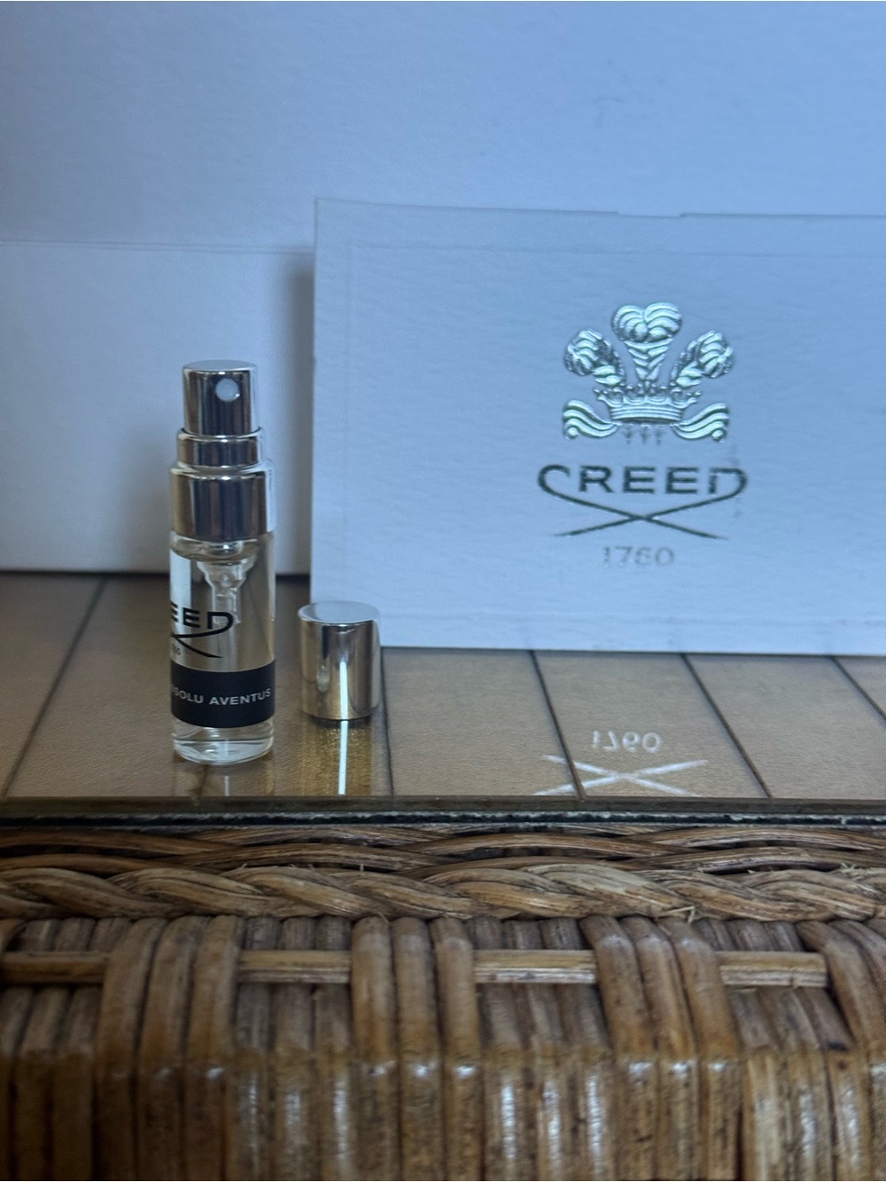 CREED Absolu Aventus EDP